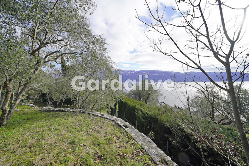 Immagine 3 di Rustico / casale in vendita  in Via Muslone, 29 a Gargnano