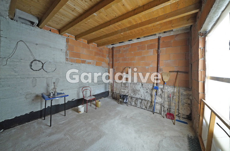 Immagine 9 di Rustico / casale in vendita  in Via Muslone, 29 a Gargnano