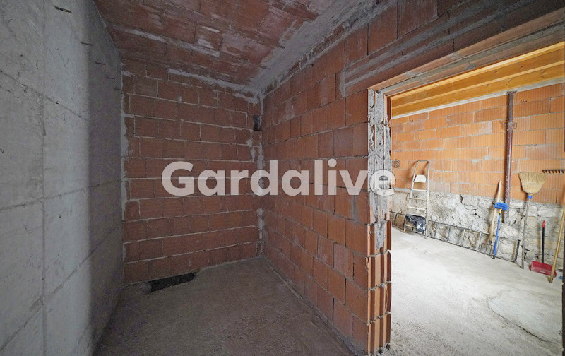 Immagine 10 di Rustico / casale in vendita  in Via Muslone, 29 a Gargnano