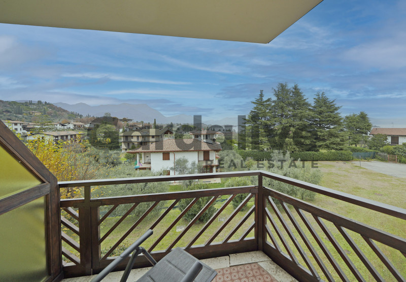 Immagine 17 di Appartamento in vendita  in Viale Catullo a Manerba Del Garda