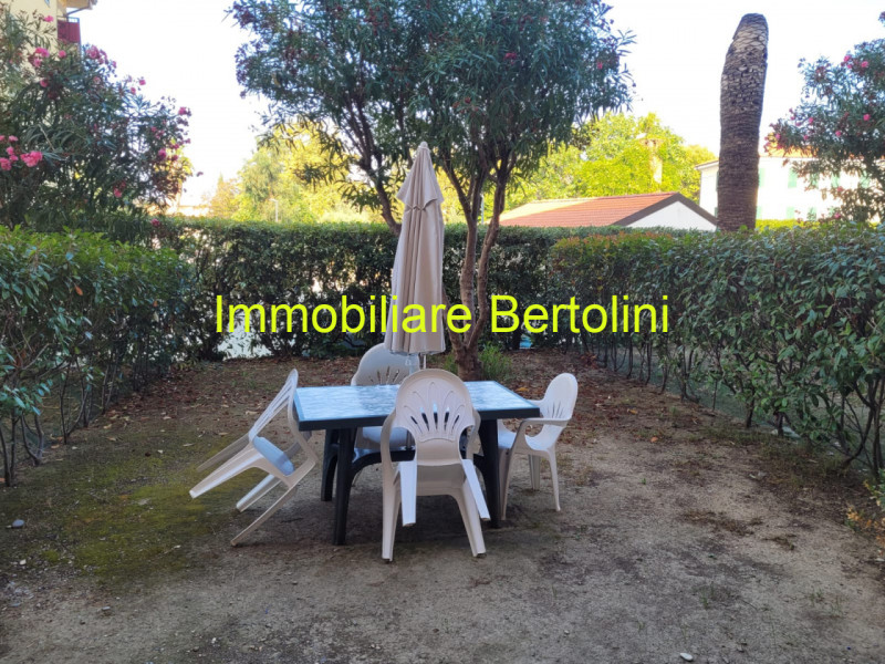 Immagine 3 di Appartamento in vendita  in via degli amici a Bordighera