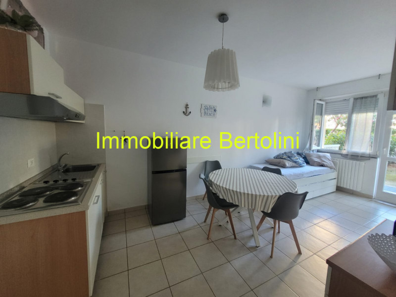 Immagine 5 di Appartamento in vendita  in via degli amici a Bordighera