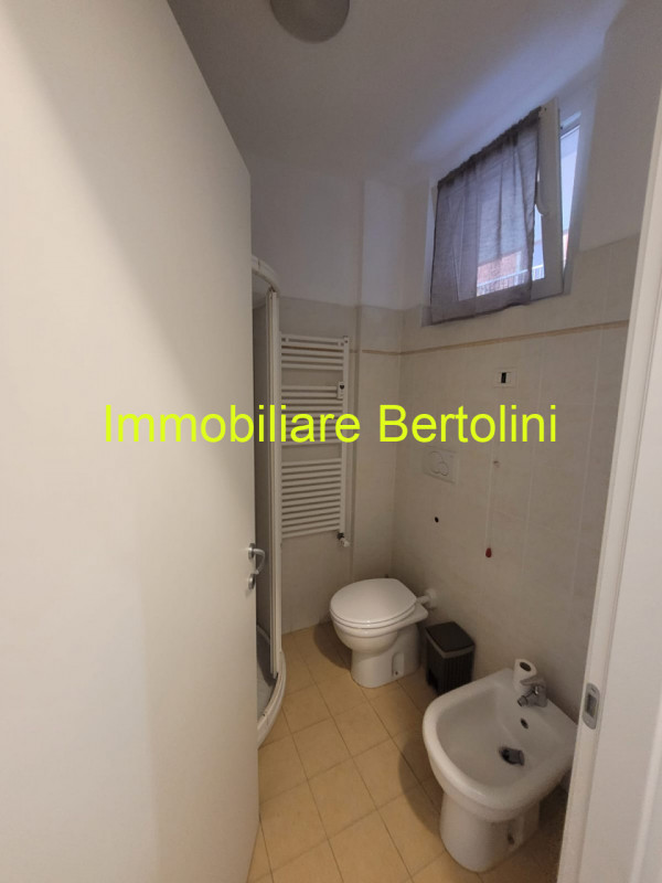 Immagine 12 di Appartamento in vendita  in via degli amici a Bordighera