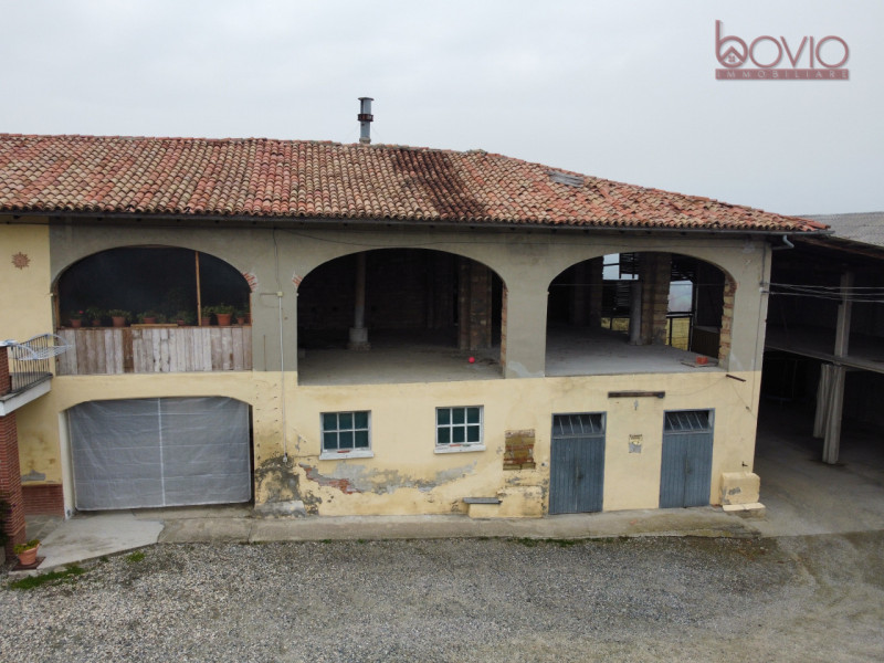 Immagine 7 di Rustico / casale in vendita  in Via Indipendenza 21 a Cerrina