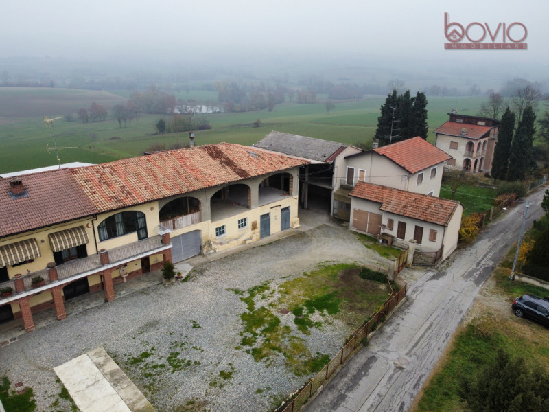 Immagine 48 di Rustico / casale in vendita  in Via Indipendenza 21 a Cerrina