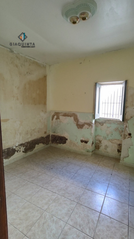 Immagine 16 di Casa indipendente in vendita  in via Amedeo n.80 a Palagonia