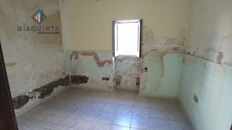 Immagine 17 di Casa indipendente in vendita  in via Amedeo n.80 a Palagonia