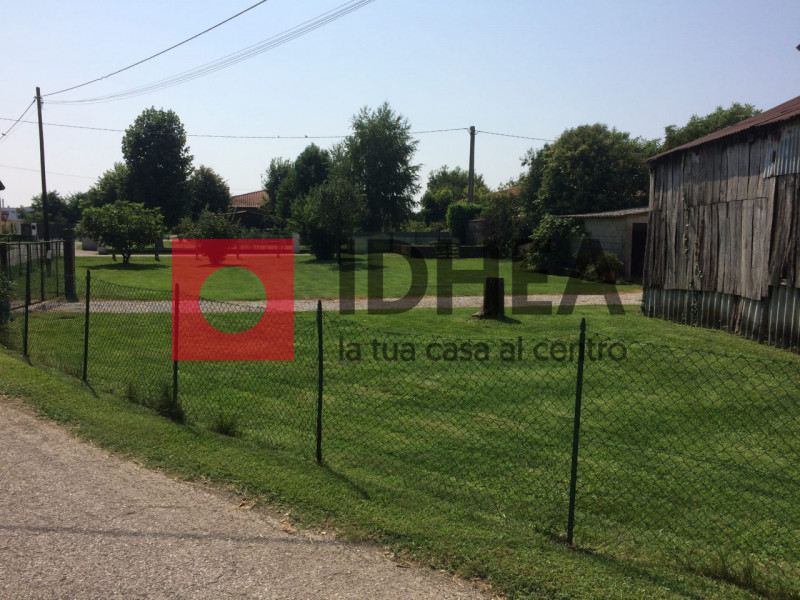 Immagine 3 di Rustico / casale in vendita  in TREVIGNANO a Trevignano