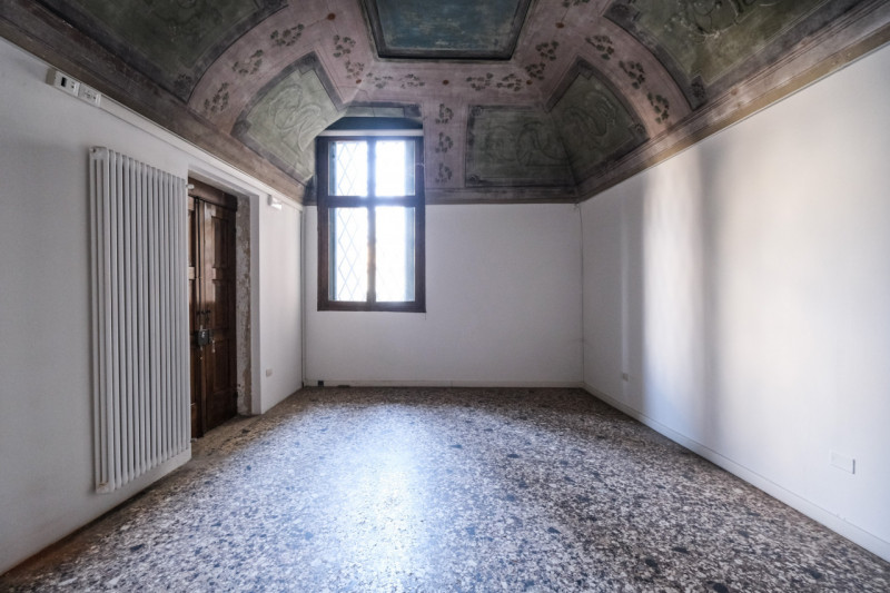 Immagine 10 di Ufficio in affitto  in corso palladio 13 a Vicenza
