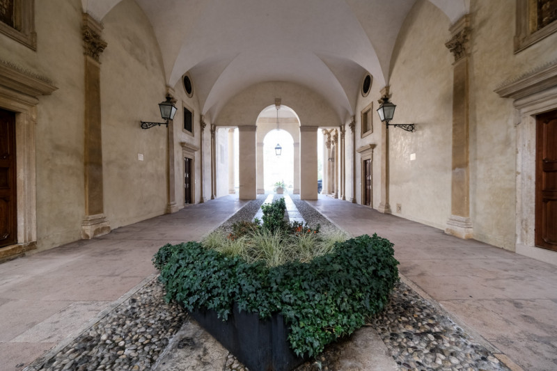 Immagine 14 di Ufficio in affitto  in corso palladio 13 a Vicenza