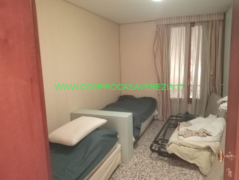 Immagine 9 di Appartamento in vendita  in SAN MARCO a Venezia