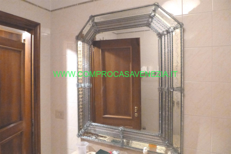 Immagine 11 di Appartamento in vendita  in SAN MARCO a Venezia