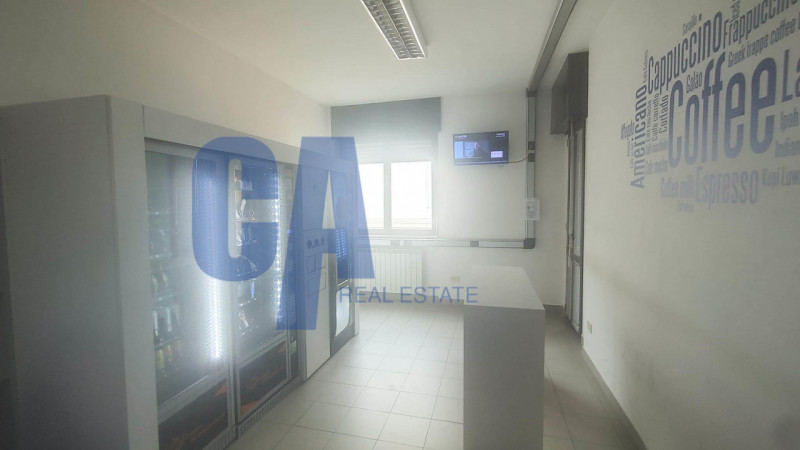 Immagine 22 di Palazzo in affitto  in VIA LINCOLN ABRAMO a Cinisello Balsamo