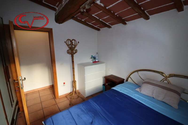 Immagine 4 di Appartamento in vendita  in via Marzia a Montevarchi