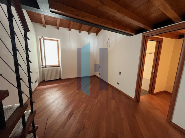 Immagine 6 di Appartamento in vendita  in Via Luigi Gamba a Curno