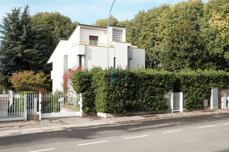 Immagine 9 di Villa in vendita  in Via Emilia a Curno