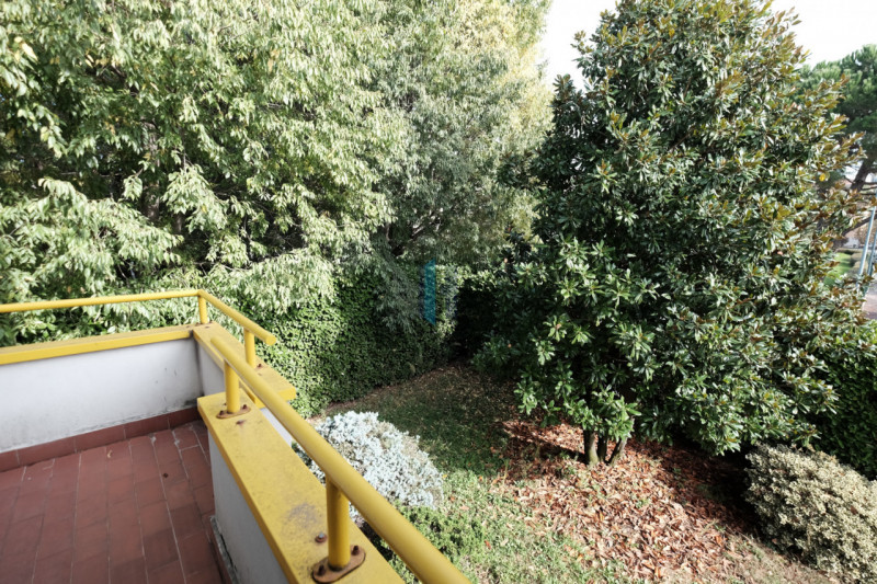 Immagine 14 di Villa in vendita  in Via Emilia a Curno