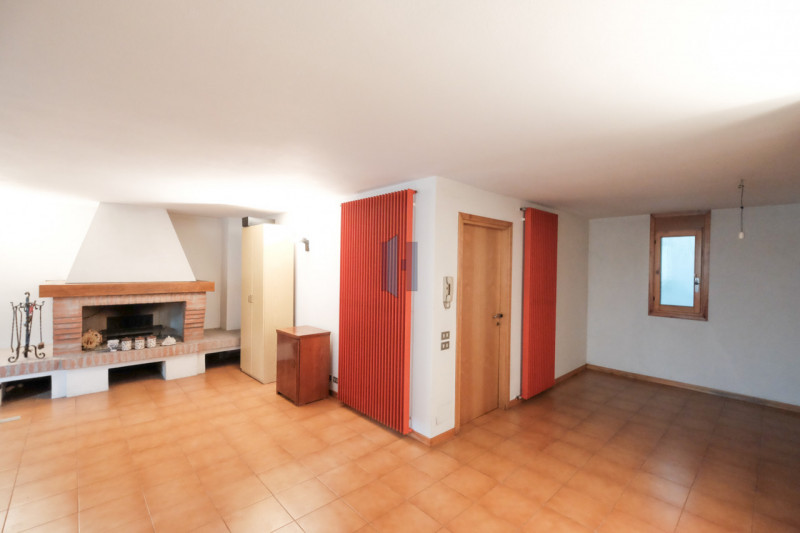 Immagine 25 di Villa in vendita  in Via Emilia a Curno