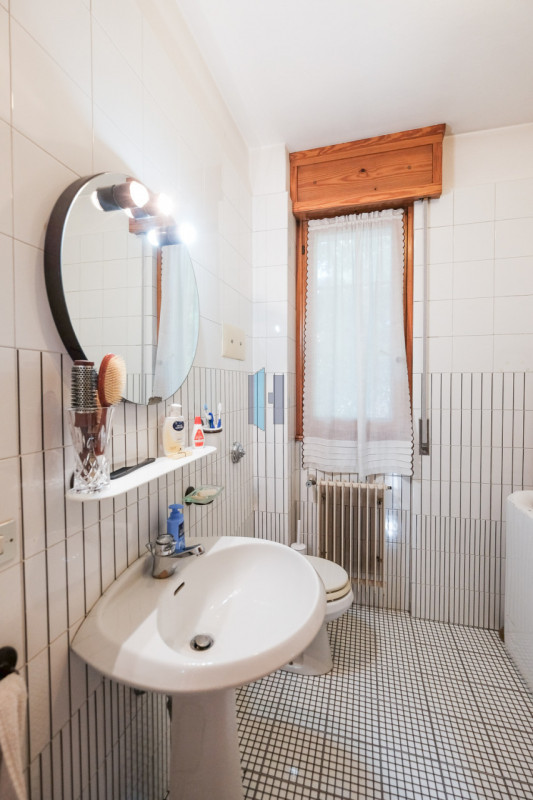 Immagine 29 di Villa in vendita  in Via Emilia a Curno