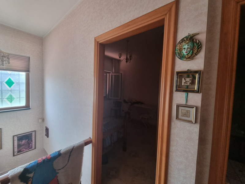 Immagine 2 di Villa in vendita  in VIA DEI REDATTORI a Roma