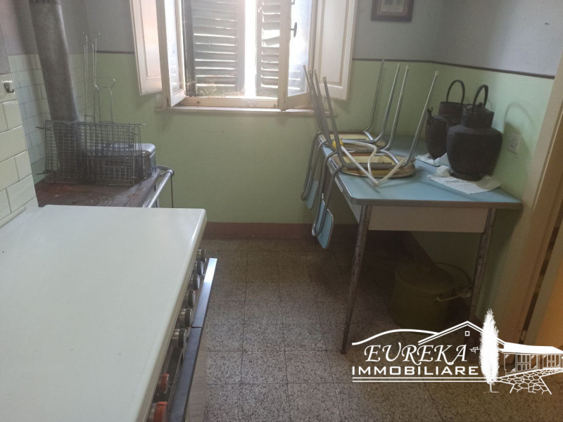 Immagine 9 di Appartamento in vendita  in vaiano strada provinciale di pozzuolo a Castiglione Del Lago