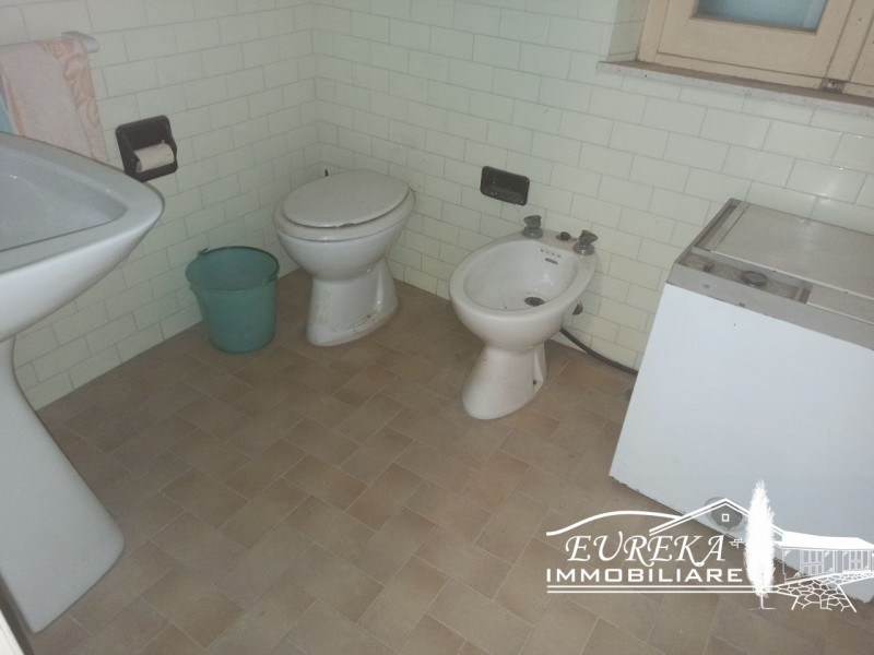 Immagine 13 di Appartamento in vendita  in vaiano strada provinciale di pozzuolo a Castiglione Del Lago