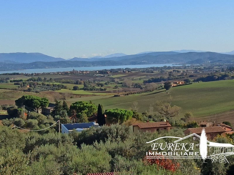 Immagine 23 di Appartamento in vendita  in vaiano strada provinciale di pozzuolo a Castiglione Del Lago