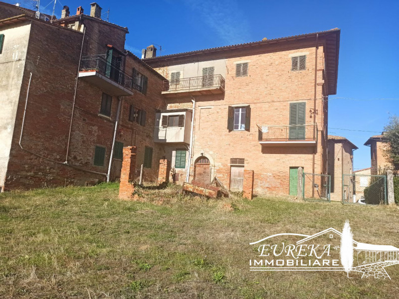 Immagine 26 di Appartamento in vendita  in vaiano strada provinciale di pozzuolo a Castiglione Del Lago