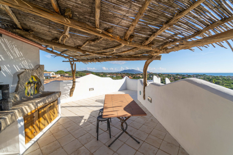 Immagine 53 di Villa in vendita  in VIA DEL GIGLIO a Olbia