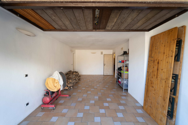 Immagine 56 di Villa in vendita  in VIA DEL GIGLIO a Olbia