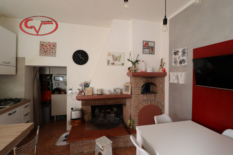 Immagine 3 di Appartamento in vendita  in via ghiacciaia a Laterina Pergine Valdarno