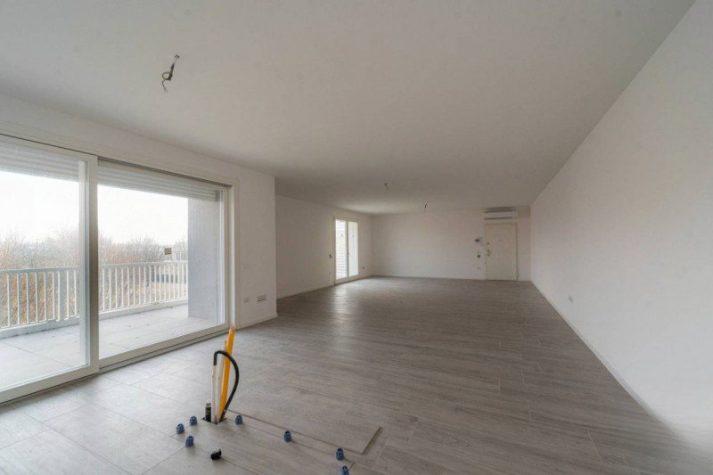 Immagine 8 di Appartamento in vendita  a Selvazzano Dentro