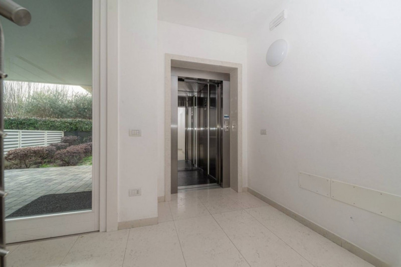 Immagine 10 di Appartamento in vendita  a Selvazzano Dentro