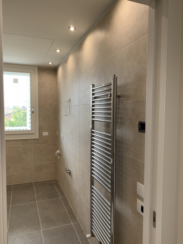 Immagine 9 di Attico in vendita  a Selvazzano Dentro