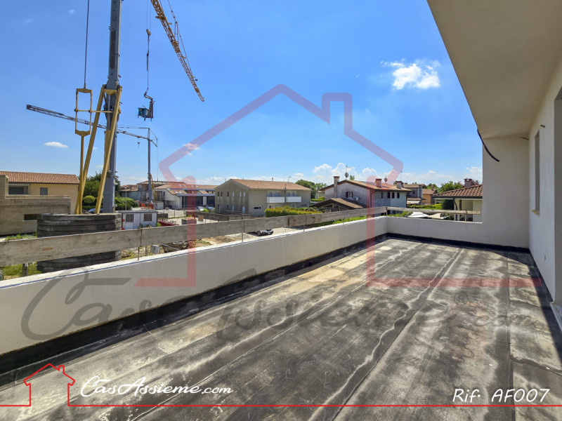 Immagine 21 di Casa indipendente in vendita  a Loria