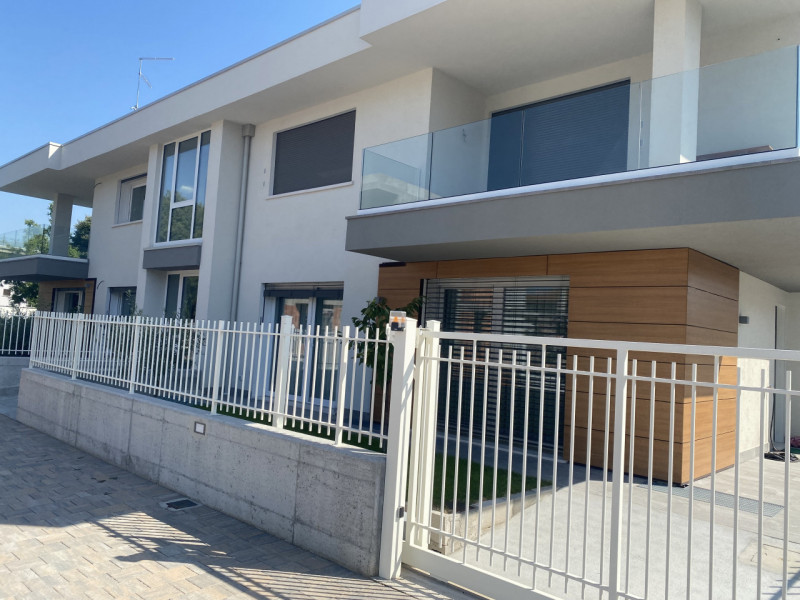 Immagine 7 di Appartamento in vendita  in Via Monte Ortigara a San Giovanni Lupatoto