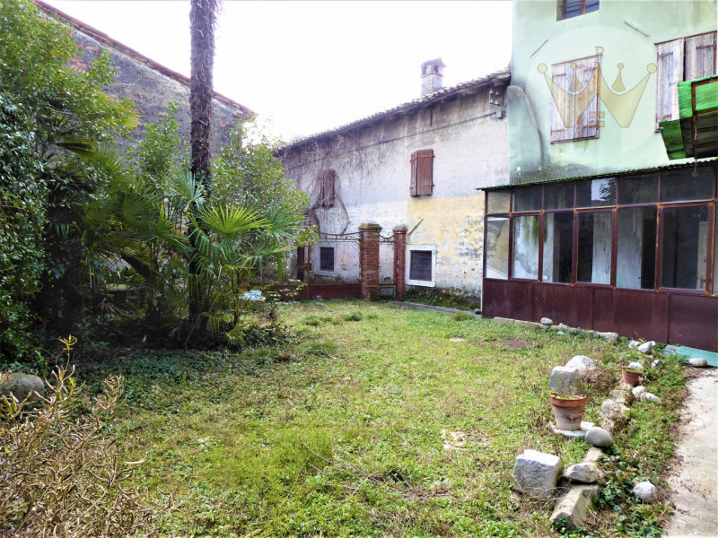 Immagine 19 di Villetta a schiera in vendita  in via Roma 22 a Villesse