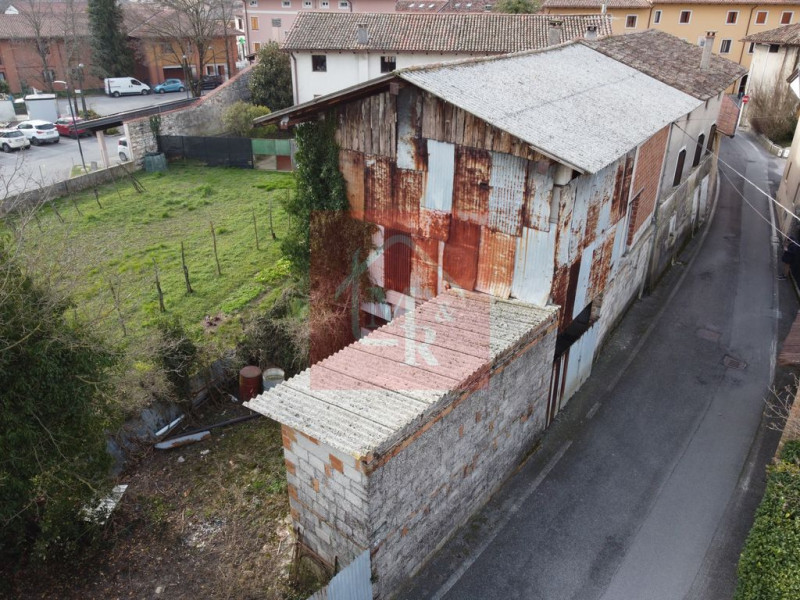 Immagine 7 di Villetta a schiera in vendita  in Via Cesare Battisti 2 a Visco