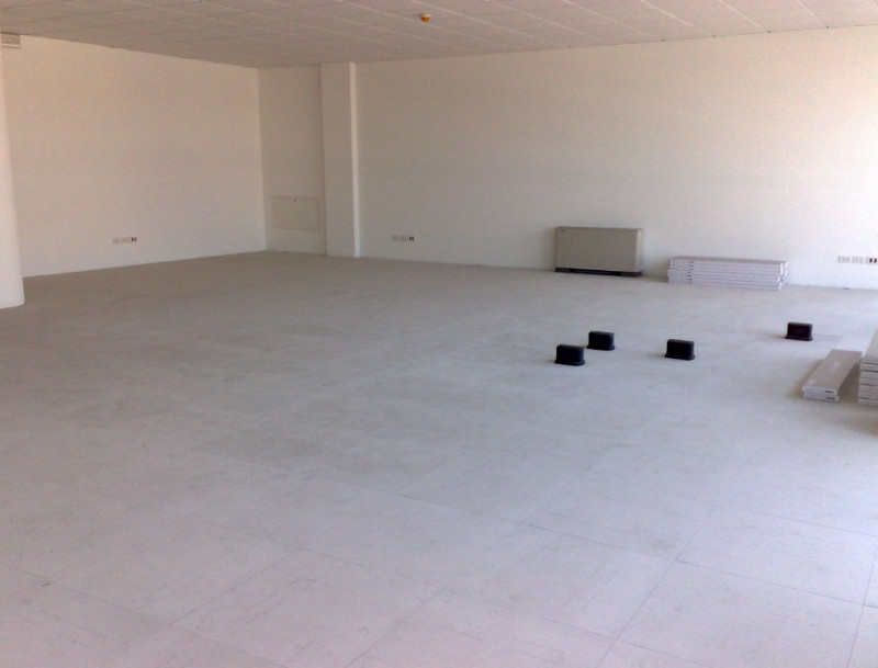 Immagine 3 di Ufficio in vendita  a Padova