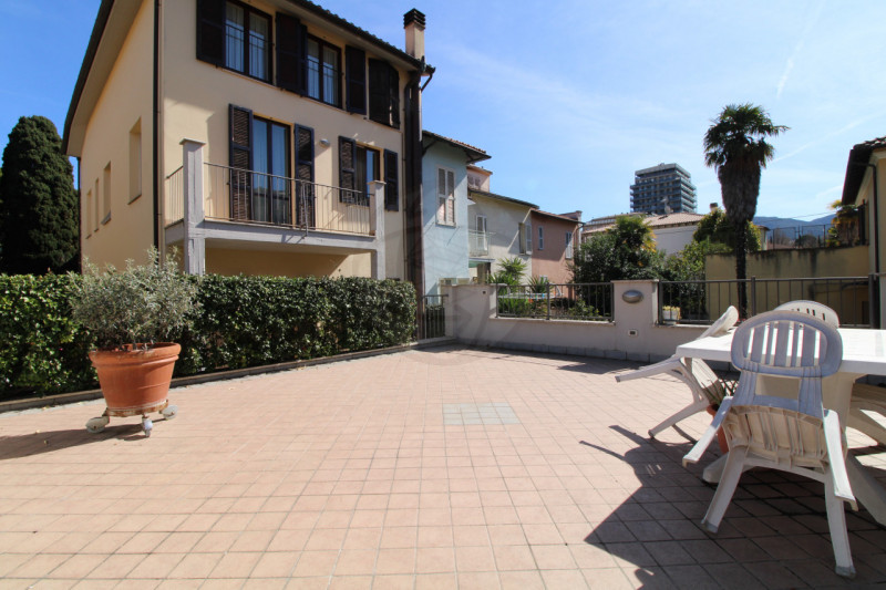 Immagine 4 di Casa indipendente in vendita  in Via San Gabriele, 18 a Terni