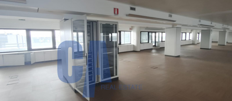 Immagine 10 di Ufficio in affitto  in STRADA MILANO FIORI a Assago