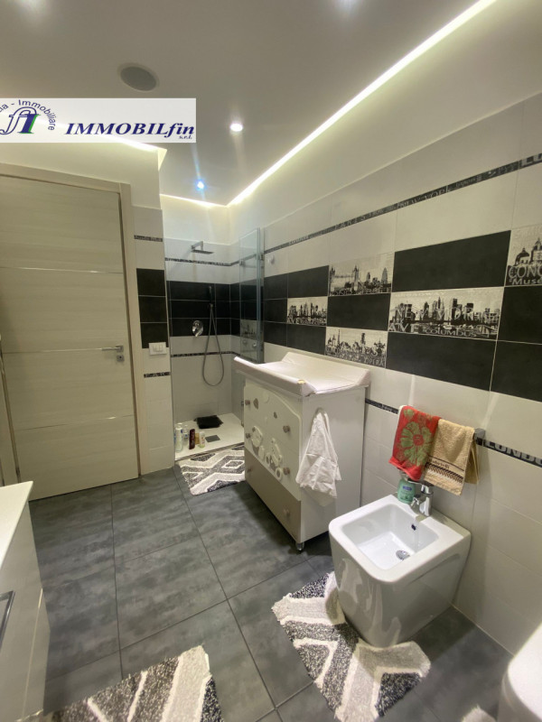 Immagine 18 di Appartamento in vendita  in VIA NAZIONALE a Misilmeri