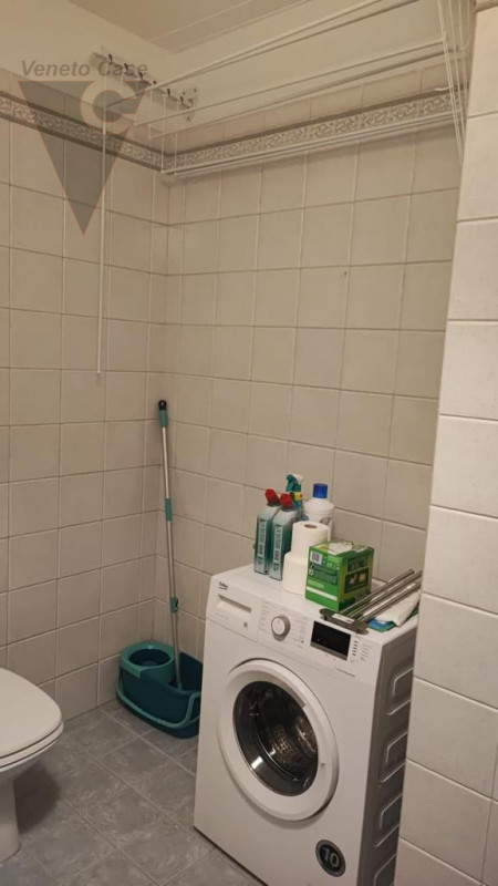 Immagine 10 di Camera in affitto  a Ponte San Nicolò