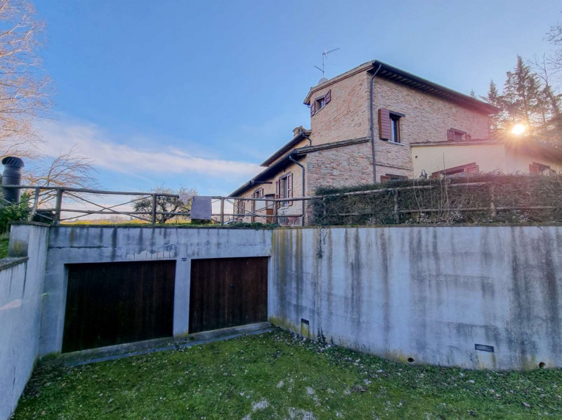 Immagine 6 di Casa indipendente in vendita  in località Castelcavallino a Urbino