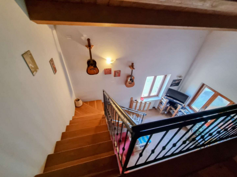 Immagine 8 di Casa indipendente in vendita  in località Castelcavallino a Urbino