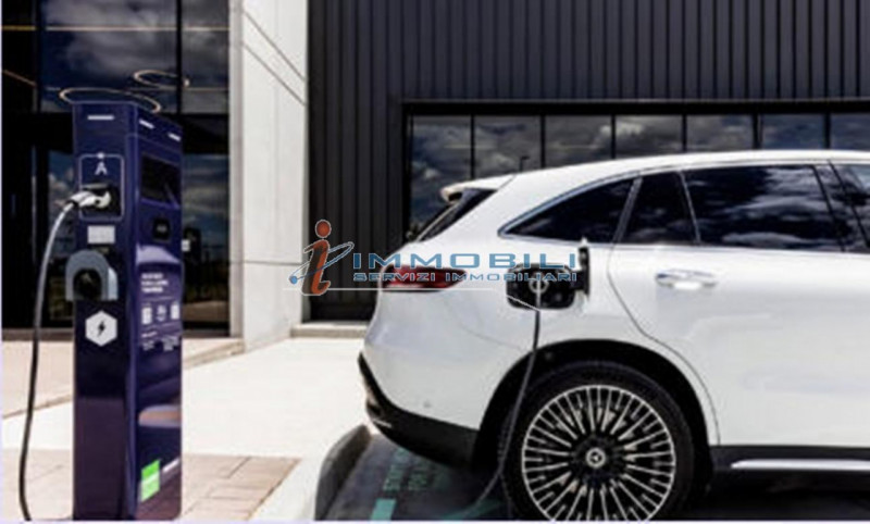 Immagine 17 di Magazzino in affitto  in VIA VIALBA a Novate Milanese