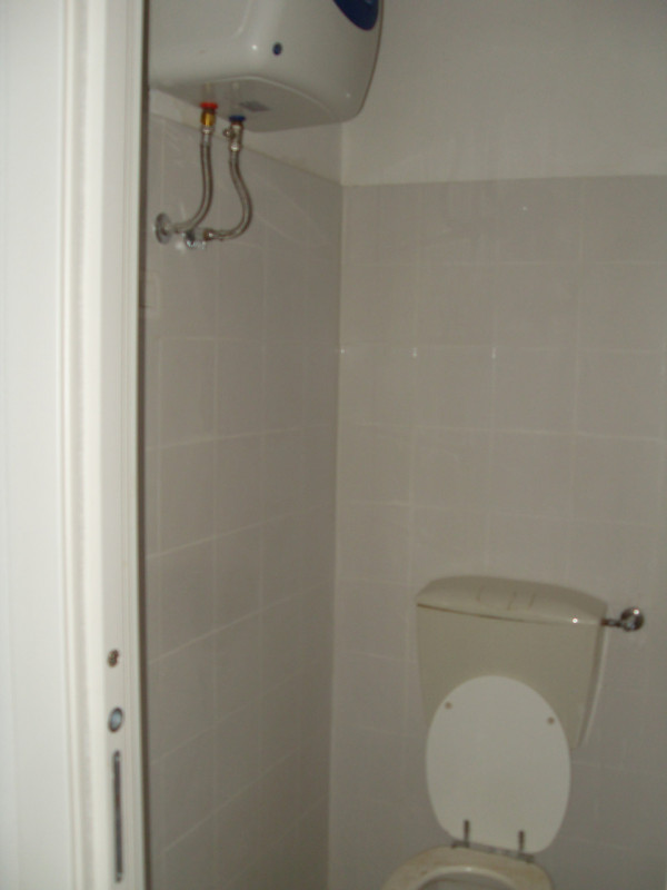 Immagine 2 di Negozio in affitto  in VIA VERDI a Scandicci