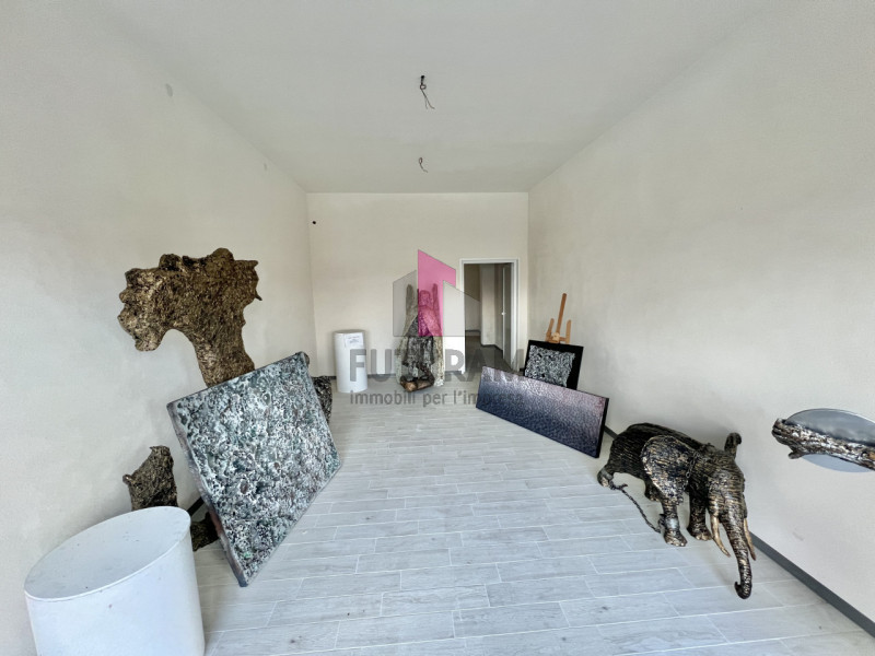 Immagine 5 di Negozio in vendita  in Via Antonibon a Nove