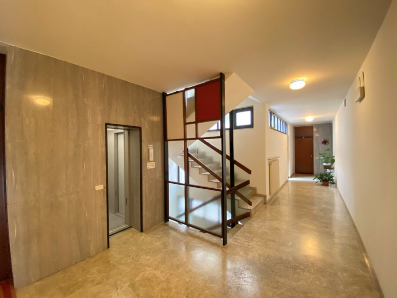 Immagine 14 di Appartamento in vendita  in Bassano del Grappa Piazzale Luigi Cadorna Via Brocchi 31 a Bassano Del Grappa