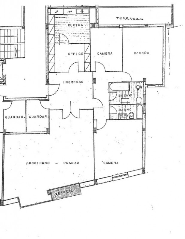 Immagine 15 di Appartamento in vendita  in Bassano del Grappa Piazzale Luigi Cadorna Via Brocchi 31 a Bassano Del Grappa